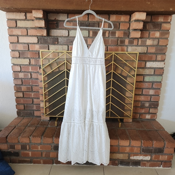 Simplee White Babydoll Eyelet Crochet Maxi Dress - Picture 4 of 15